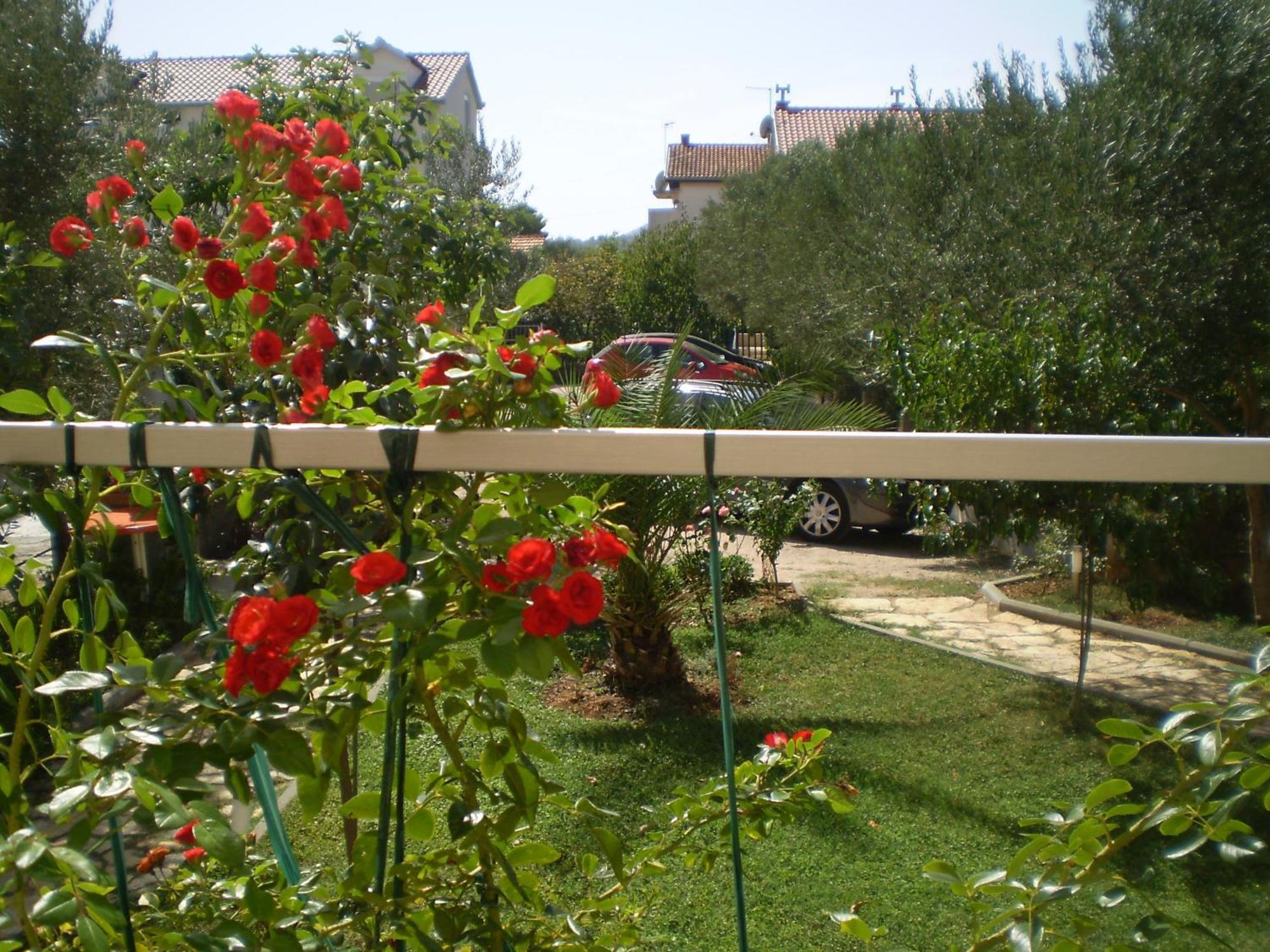 Apartments Tare, Free Parking Vodice Room photo